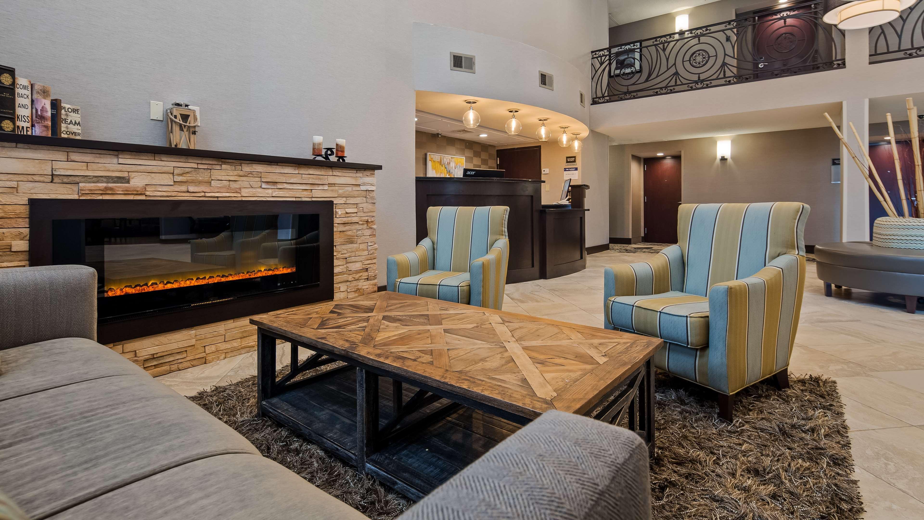 Best Western New Albany Exterior photo