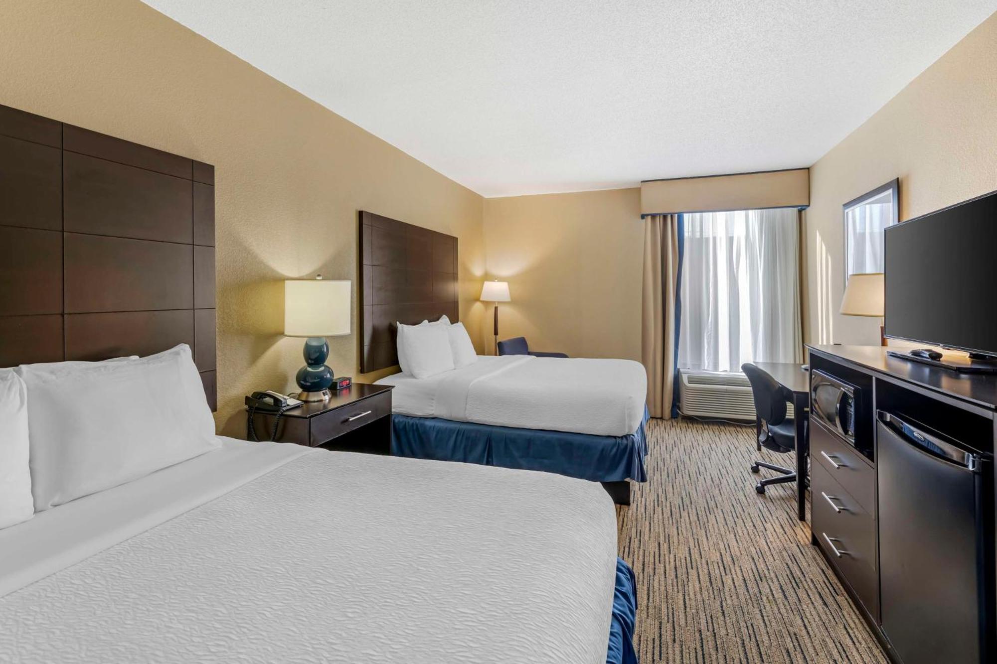 Best Western New Albany Exterior photo