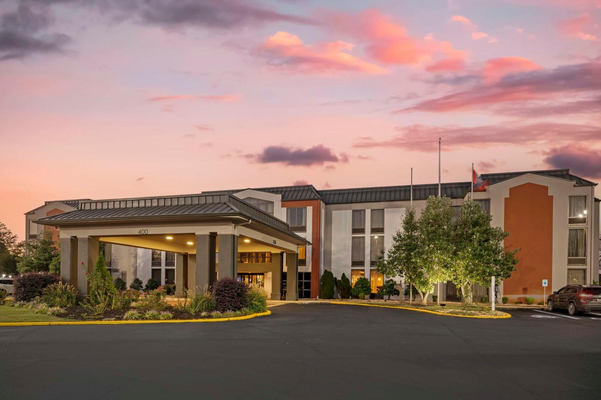 Best Western New Albany Exterior photo
